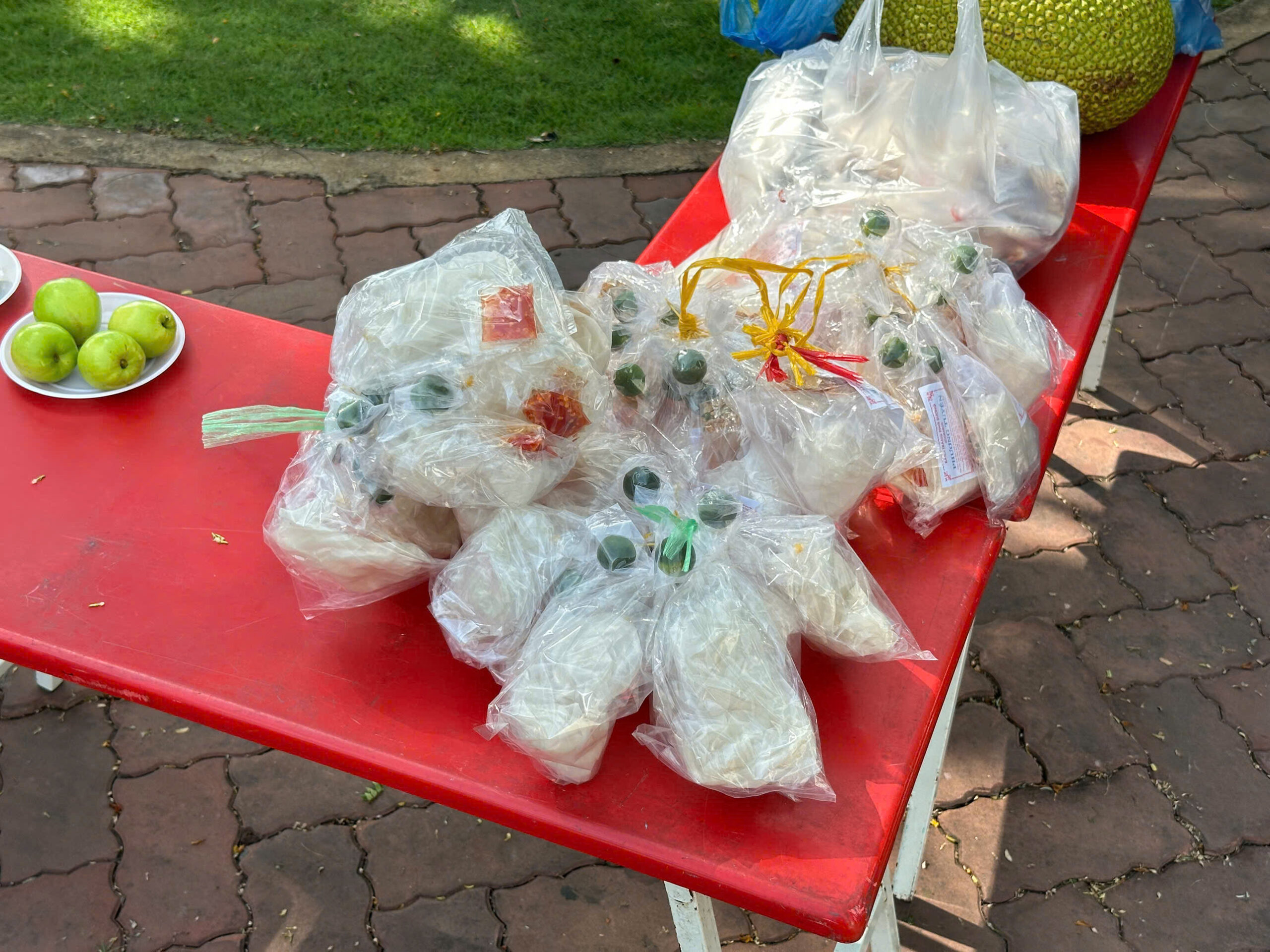 Z7595223151131_74a968b7ab48169ae2733febe67aac1f