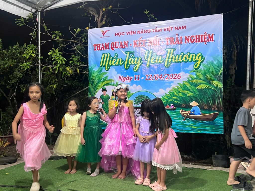 Gen-h-z7715940691188_bb085813090d9e51415302b87721afb5